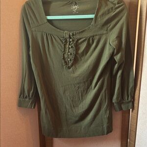 FINAL MARKDOWN Simply Olive Green Blouse medium